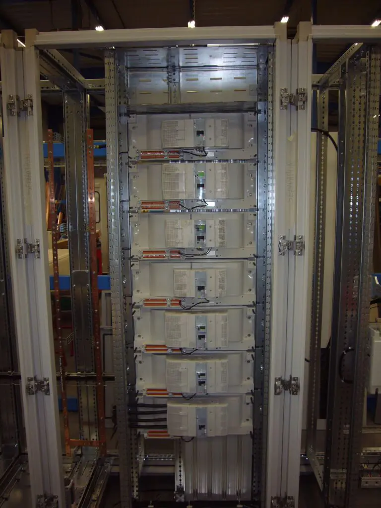 Câblage armoires électriques en Côte d'Or